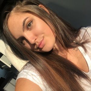 Meet your Posher, Paige